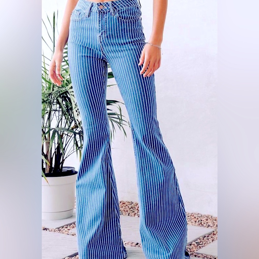 Judy blue flare high rise jeans